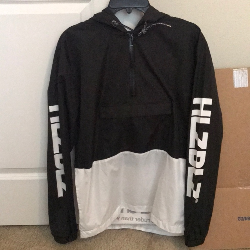 Hlz blz windbreaker